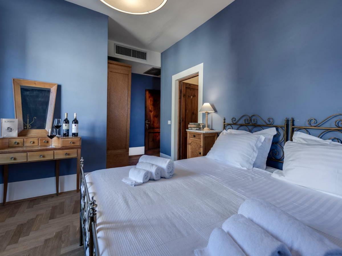 Bed and Breakfast Tenuta Di Capezzana Seano Экстерьер фото